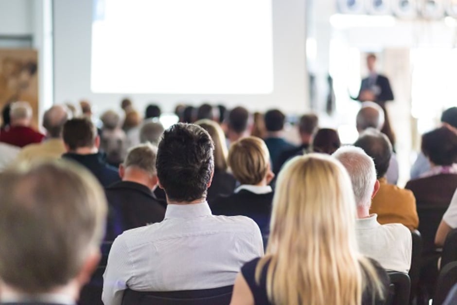 affiliate marketing people in meeting